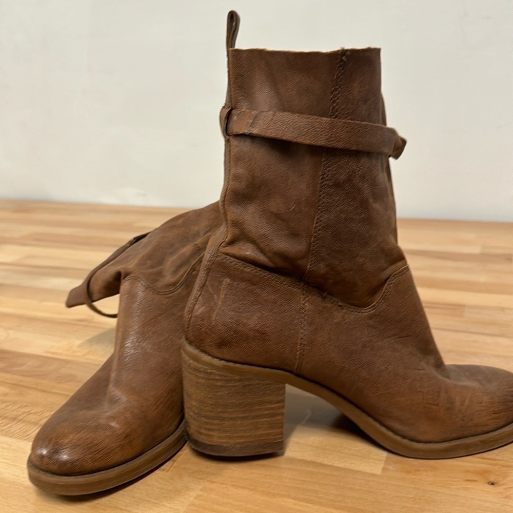 Lucky Brand boots